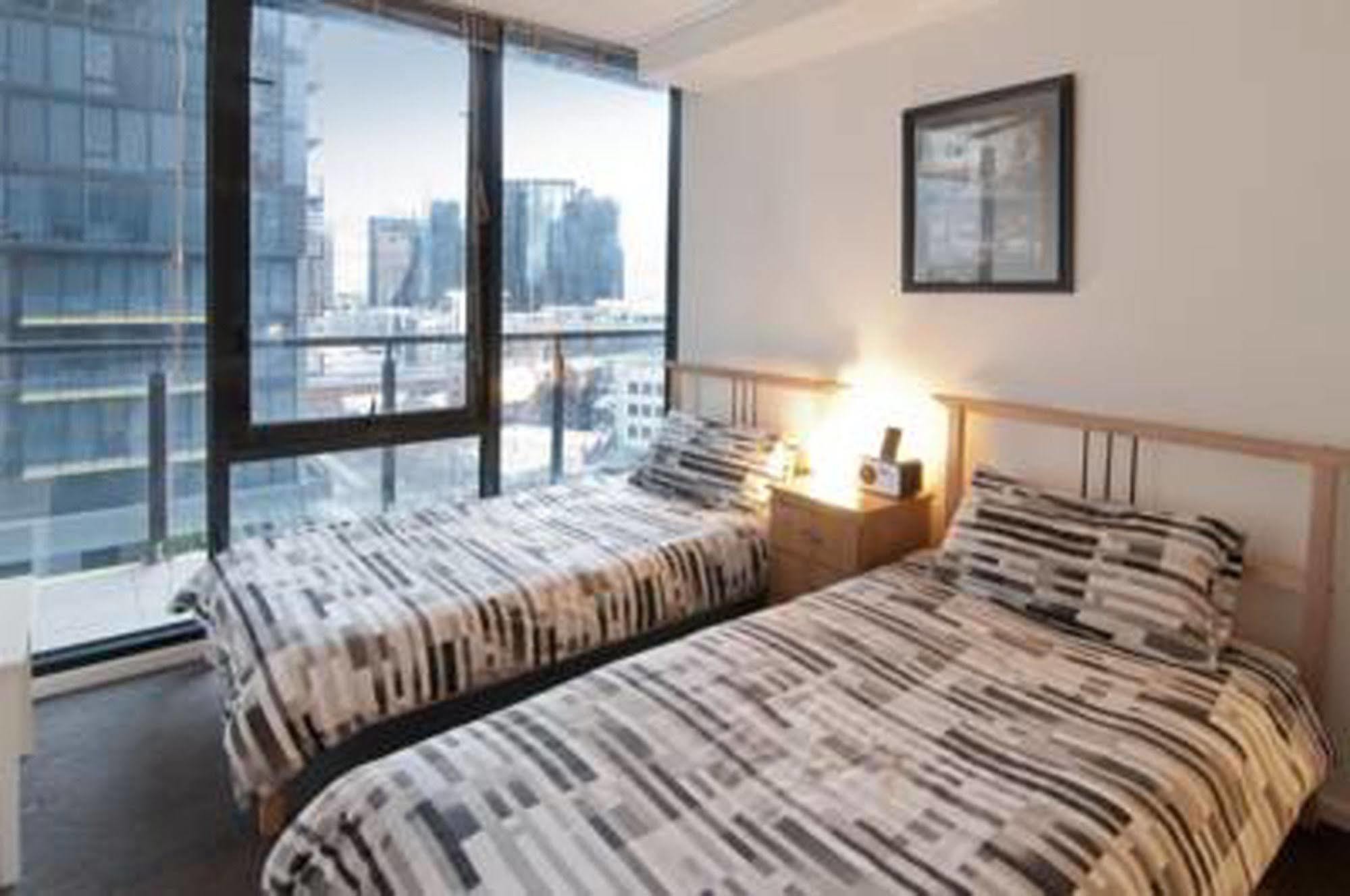 Inner Melbourne Serviced Apartments Exterior photo