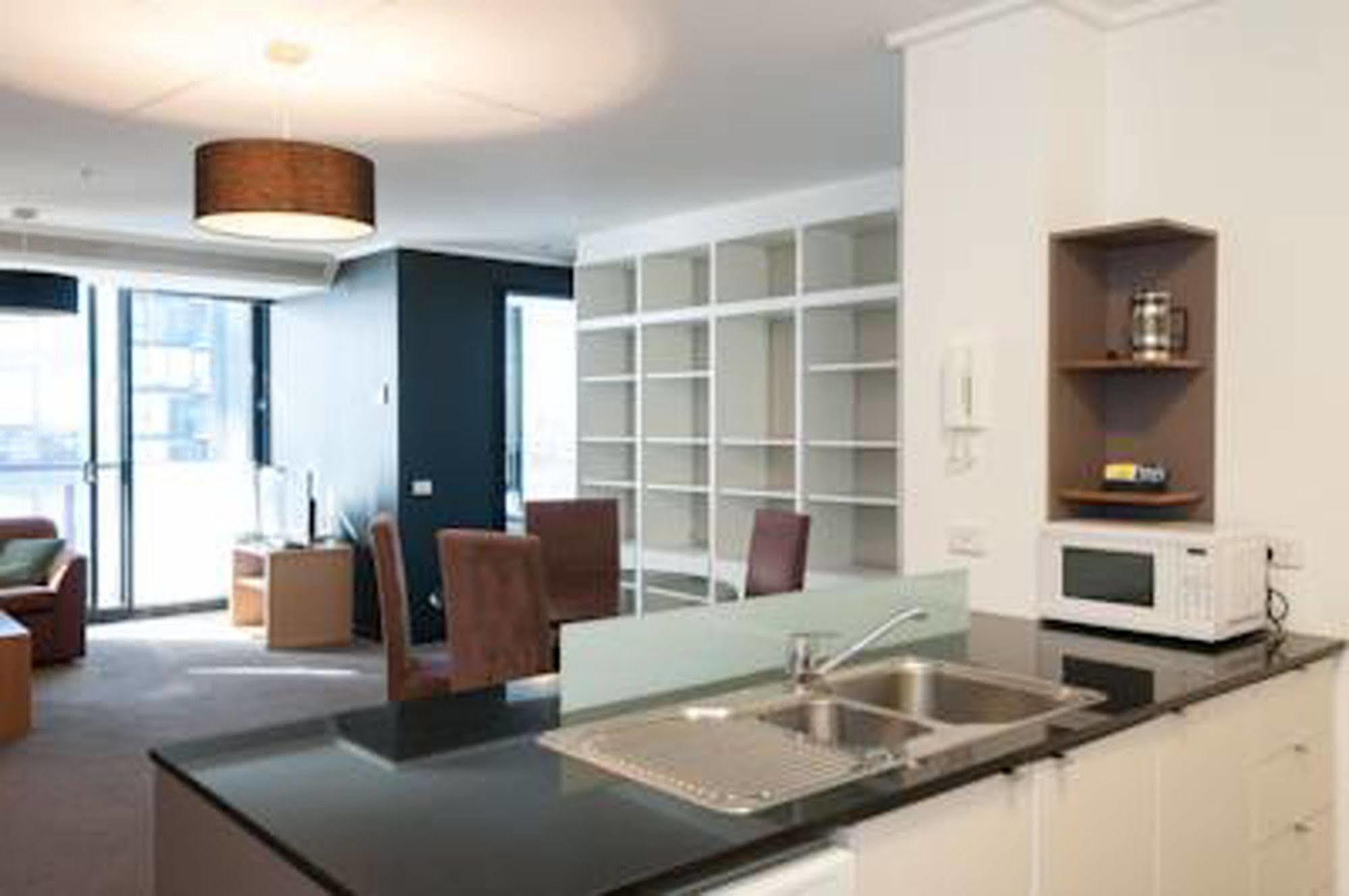 Inner Melbourne Serviced Apartments Exterior photo